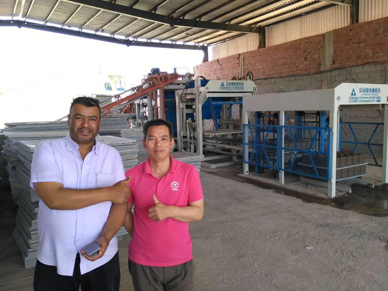 SL Machinery : Surmonter les difficultés liées à l’installation d’une machine à briques à l’étranger
